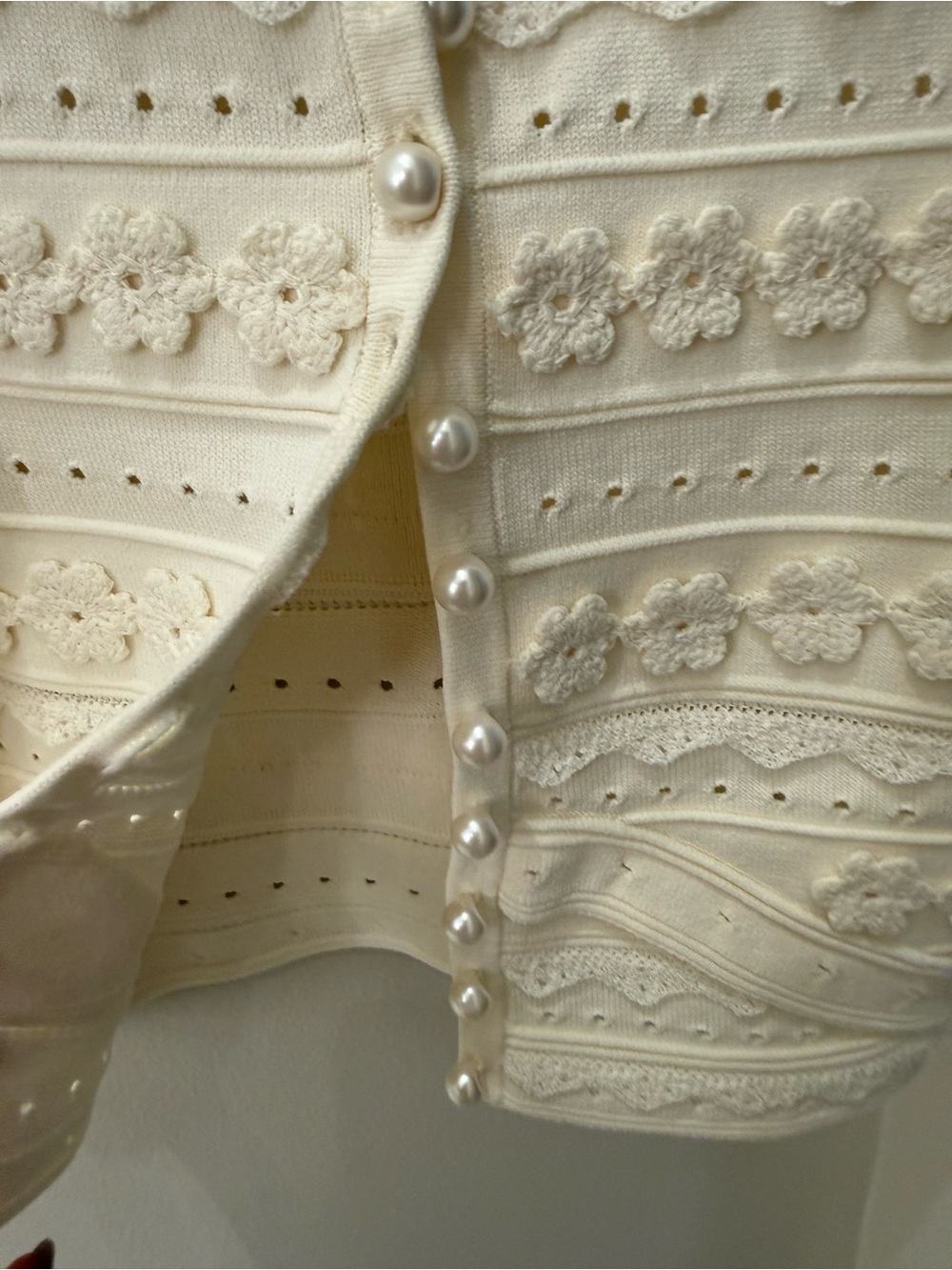 Sandro Sleeveless Cream Crochet Pearl-Button Crop Top - Picture 5 of 7